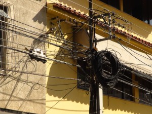 Electricity is very visible in Rio. This is not even the worst configuration.
