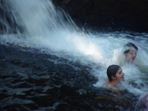Franci and Marike under the waterfall